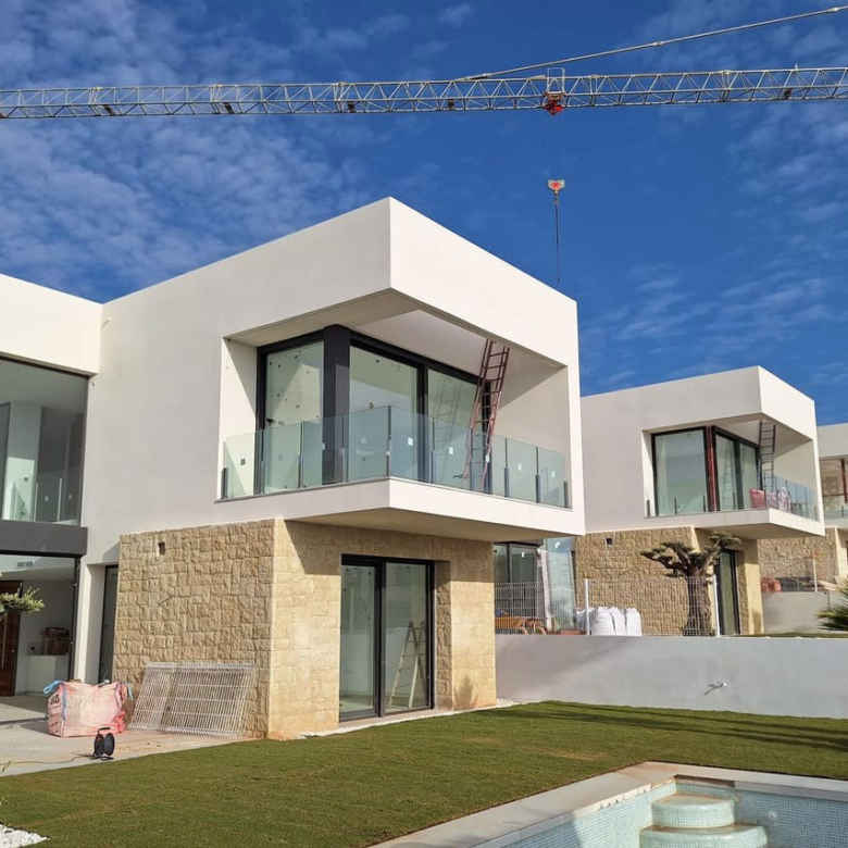 New construction: should you buy through a real estate agency or directly from the developer?