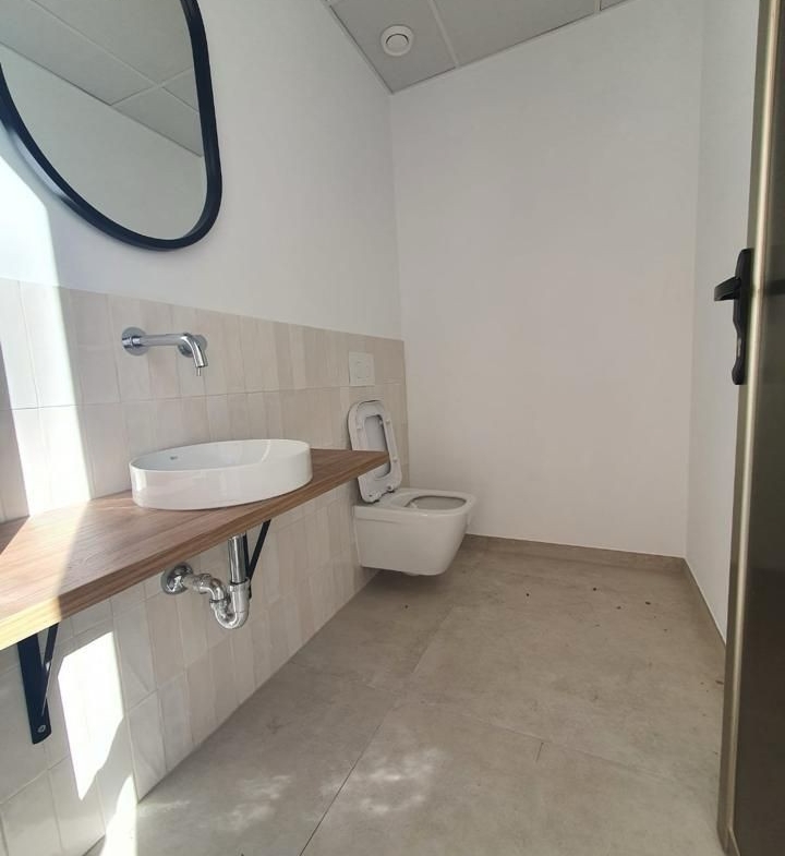 720